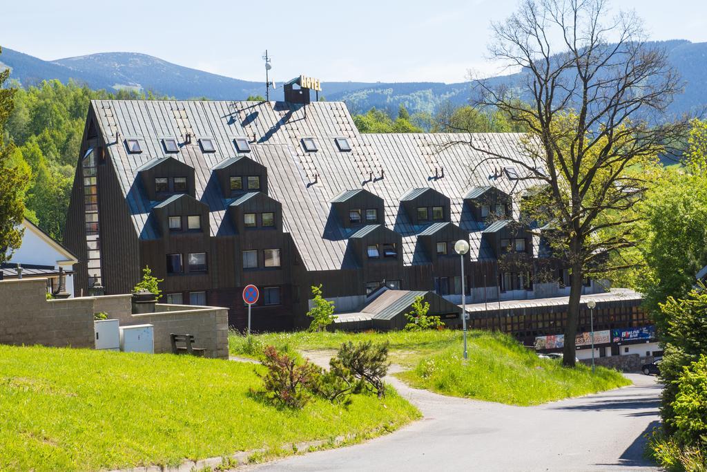Sporthotel Bohemia Rokytnice nad Jizerou Exterior photo